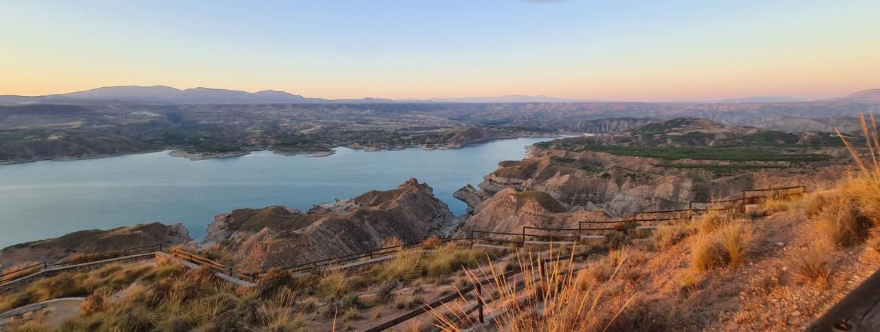 Apartamentos Rurales Mirador Del Negratin Cuevas del Campo Екстер'єр фото