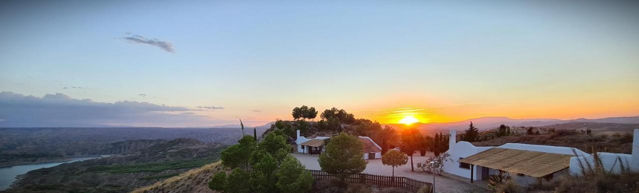 Apartamentos Rurales Mirador Del Negratin Cuevas del Campo Екстер'єр фото